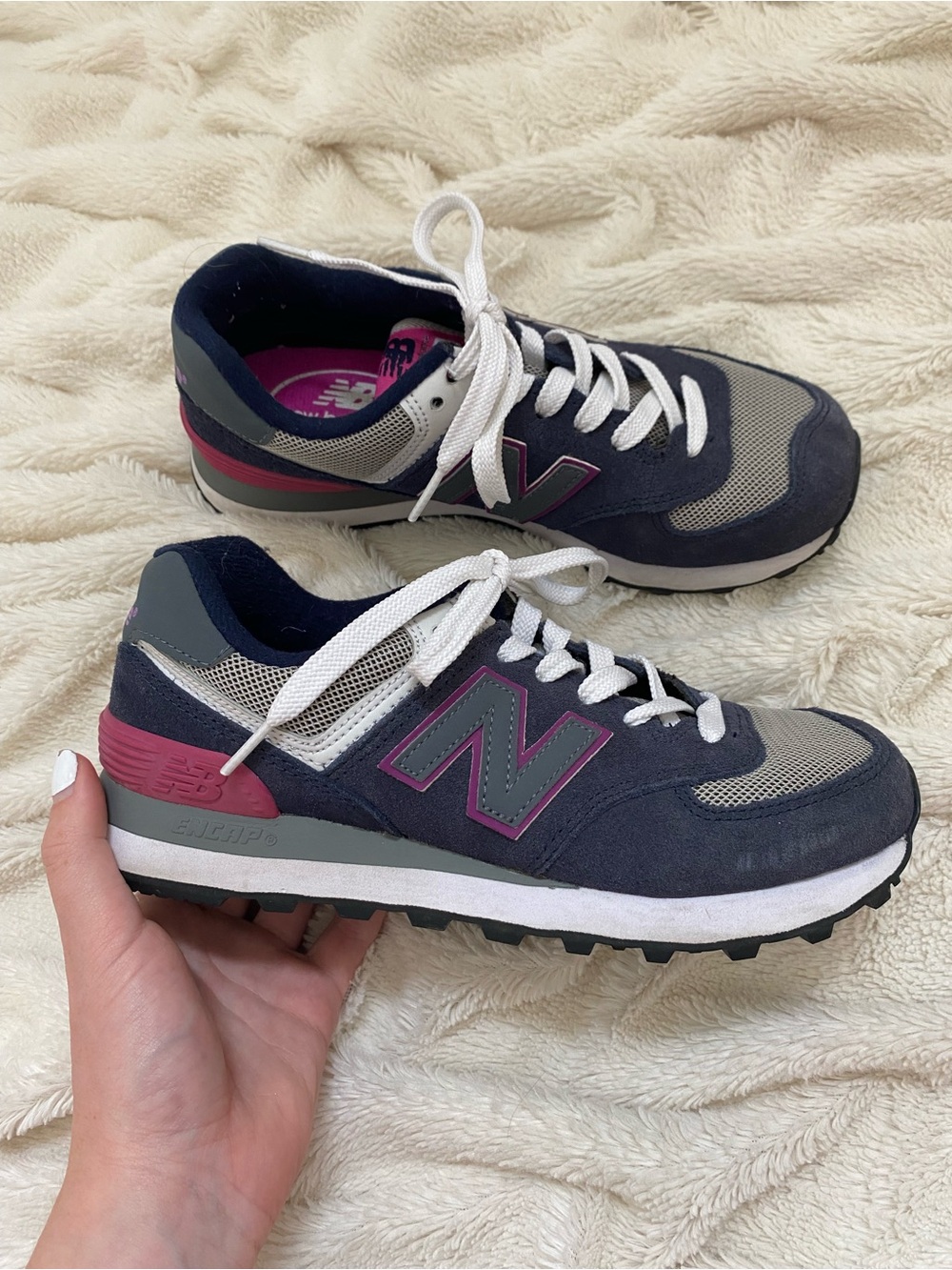 NWOT New Balance 574 Blue Rose sneakers Sz 6